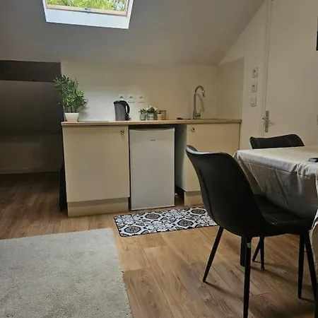 Axe Gare Sncf Ligne Paris Apartamento